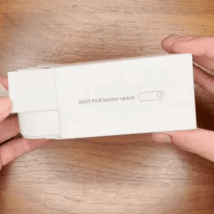 Enchufa: Conéctalo en cualquier estancia que quieras proteger.